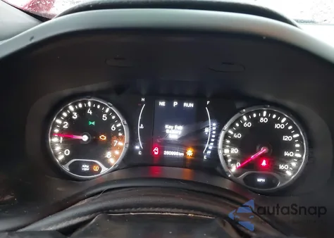 2018 Jeep Renegade Altitude Fwd из США, поврежденный, VIN ZACCJABB8JPH20950